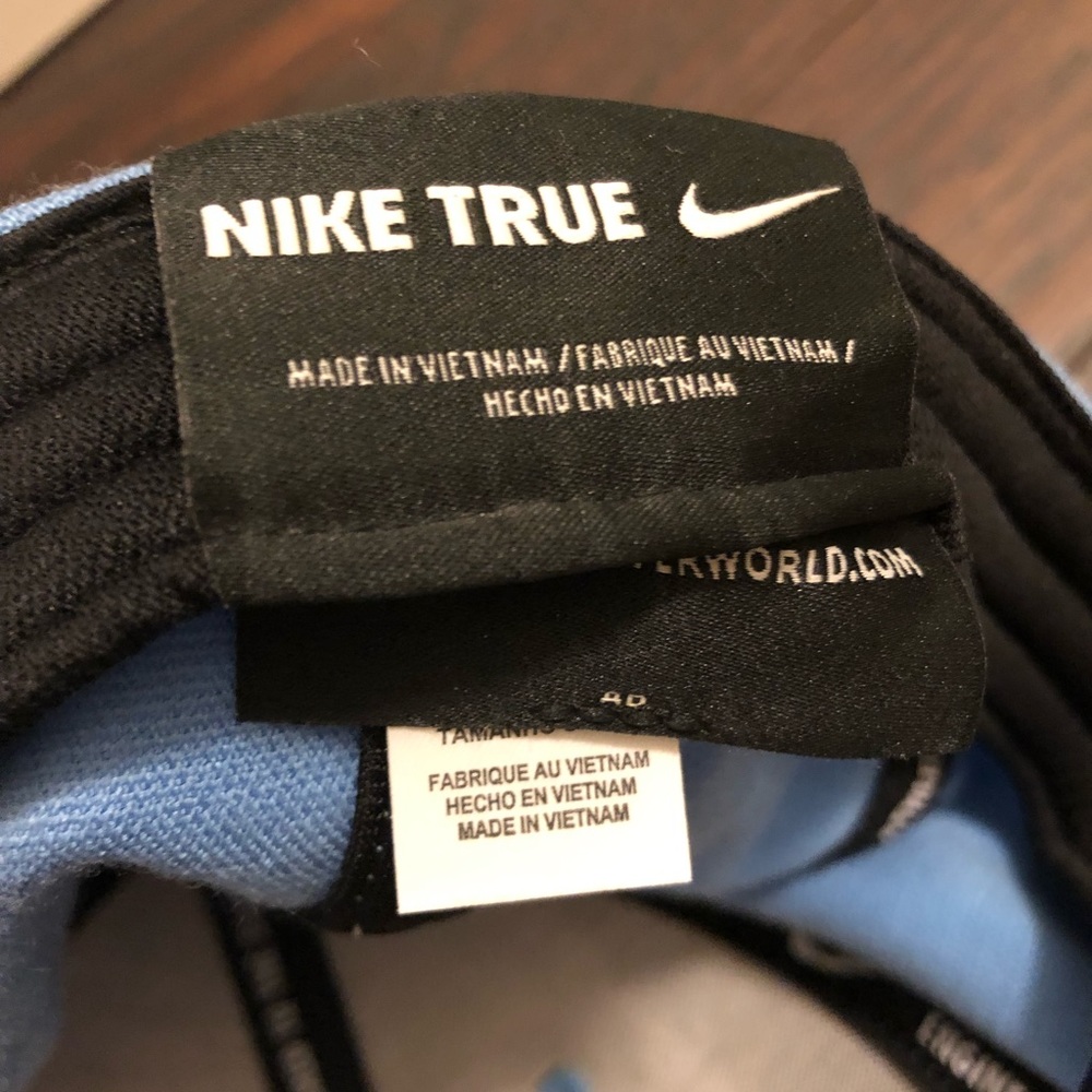Nike flat brim - Picture 3 of 3
